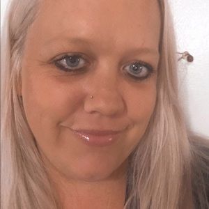 Meet your Posher, Gina